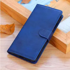 Moto Edge 50 Neo Slim and compact design