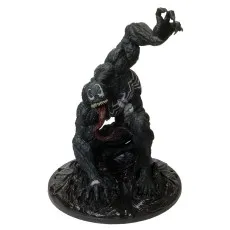 Full Venom statue in an aggressive pose, lunging from a black symbiote base with one claw raised.