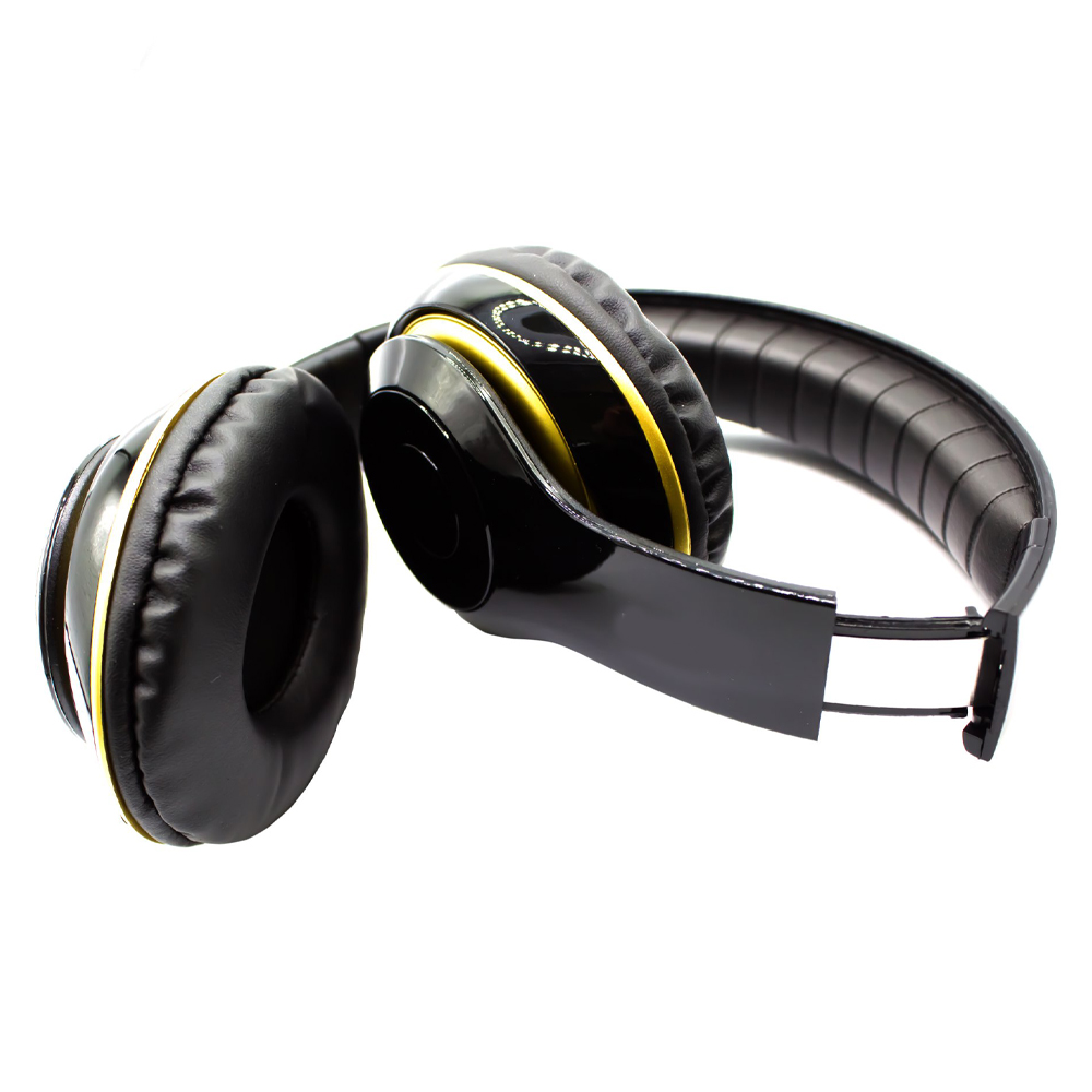 Foldable headphone.